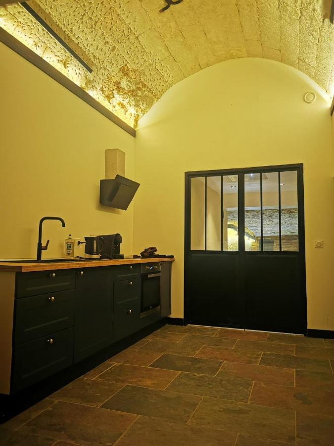La Montrieuse, Chambre Individuelle Avec Sauna Et Baignoire Spa Naveil Ngoại thất bức ảnh